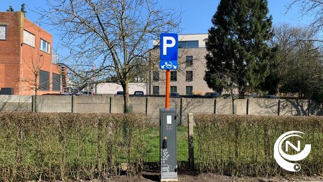 Extra oplaadpunt elektrische wagens op parking Sint-Pieter en Adolf Reydamslaan