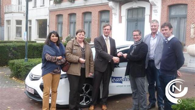 Gemeente Kasterlee krijgt elektrische wagen ter beschikking van Eandis