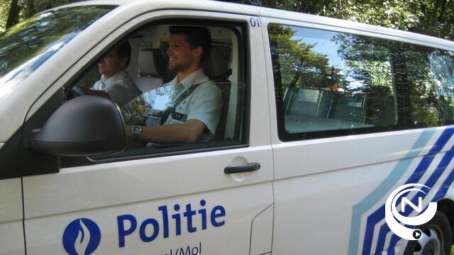 Lokale politie verhoogt toezicht op correct vastklikken van kinderen in auto