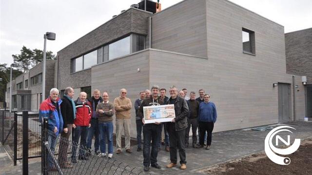 Rotary Westerlo steunt Huize Levensruimte : cheque 25.000 euro