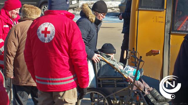 Rode Kruis-Vlaanderen bereidt zich voor op uitbating nooddorp in Mechelen : jobdag nieuwe medewerkers