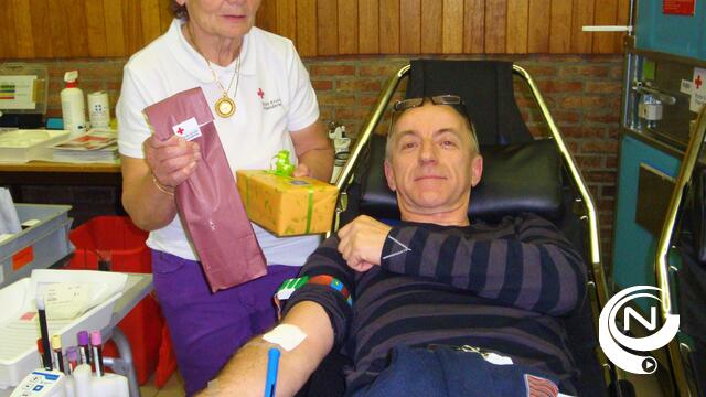 Marc Cras geeft 100e keer bloed in Morkhoven