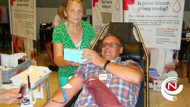 Luc Magis geeft voor 100e keer bloed 