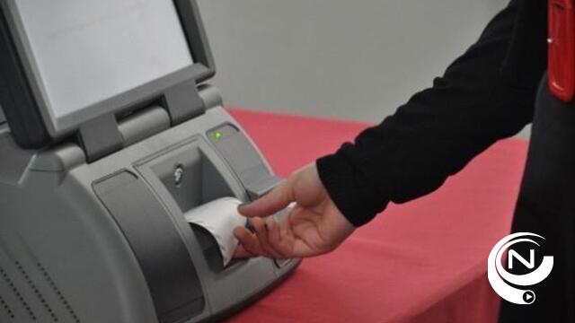 Opnieuw panne met stemcomputers in Herentals : in stembureau's Morkhoven en Hemeldonk