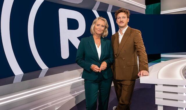 Radar uitzending Radar is het platform met de kritische kijk op consumentenzaken. Het televisieprogramma is elke maandag om 20:25 uur live te zien bij AVROTROS op NPO 2. De presentatie is in handen van Antoinette Hertsenberg en Fons Hendriks - foto AVRO/TROS NPO