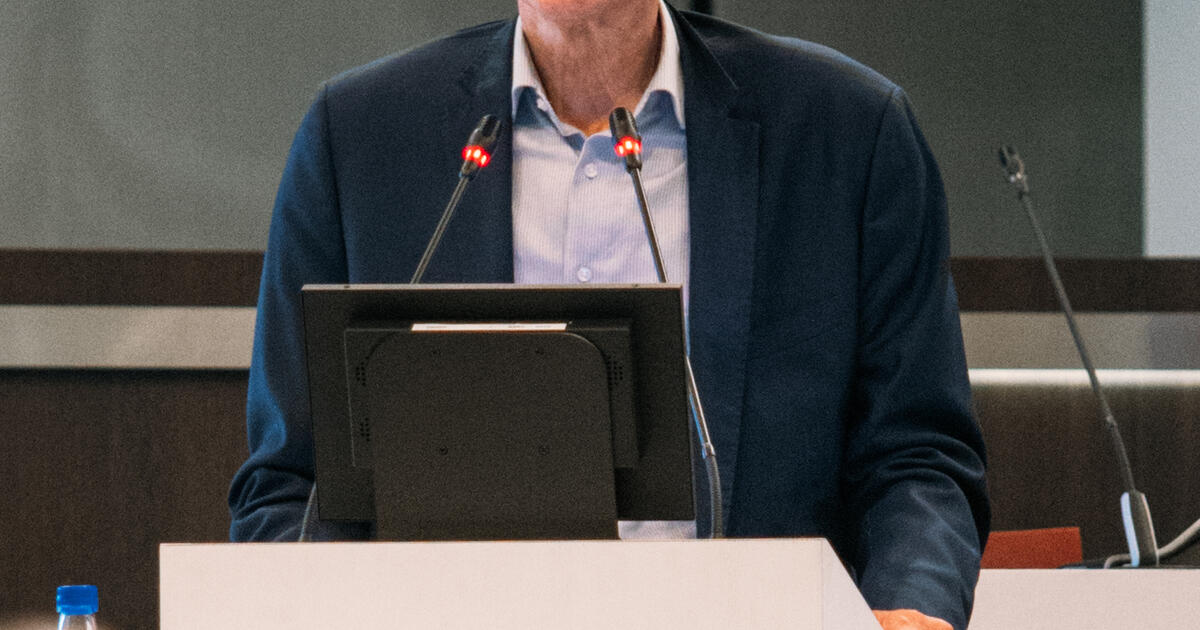 Het eerste Belgische congres rond onderzoek en preventie van dementie markeert de officiële start van de nieuwe koepelorganisatie Samen Voor Dementie, die de krachten van toonaangevende partners bundelt. 