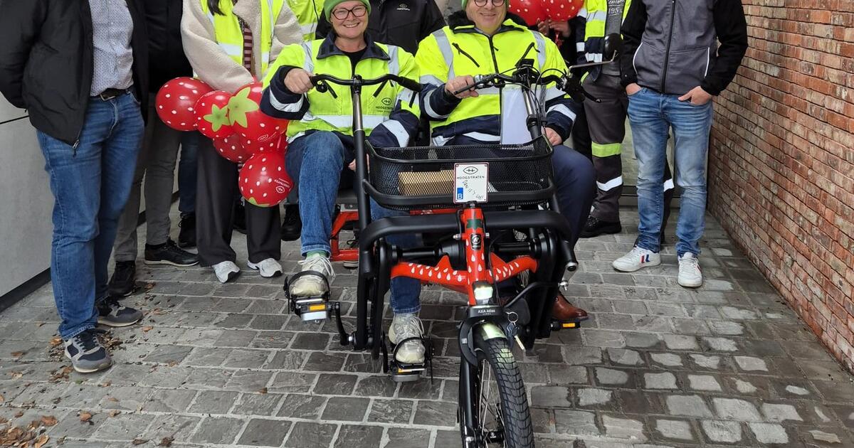 Overhandiging duofiet wzc stedeakkers 